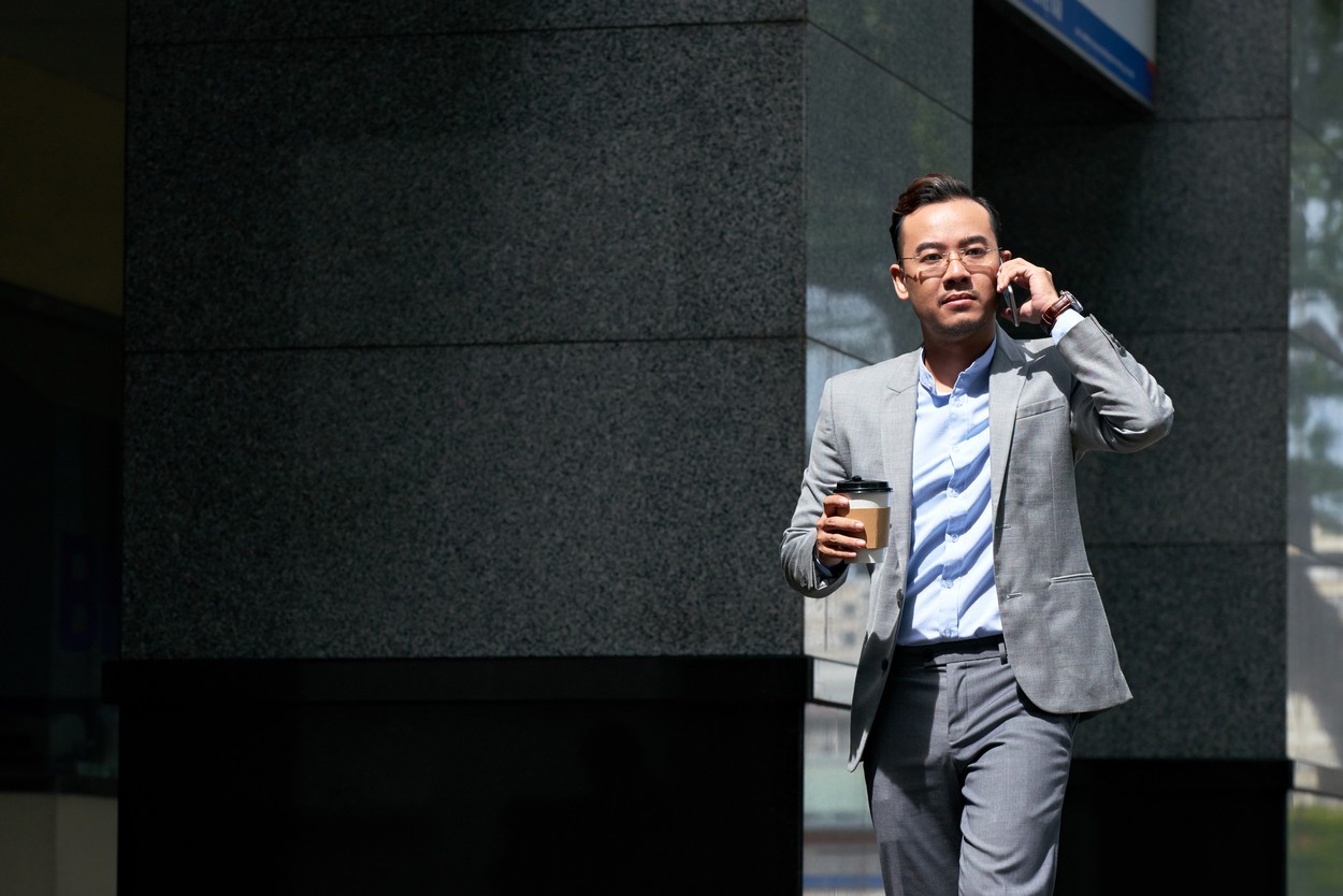 如何以定位app尋人而不被發現?收費價格這樣才合理